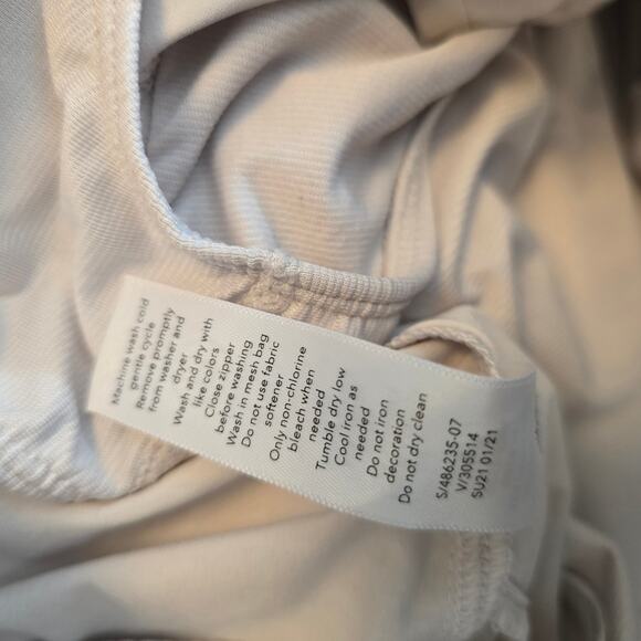 Athleta Printed Hustle 3" Athletic Running Shorts Size Small - Picture 5 of 7